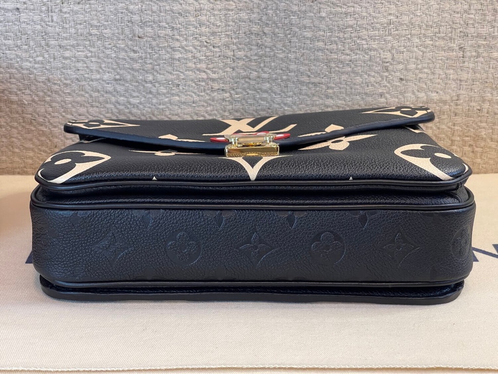 100 Original Louis Vuitton Pochette Metis Limited Edition CRAFTY